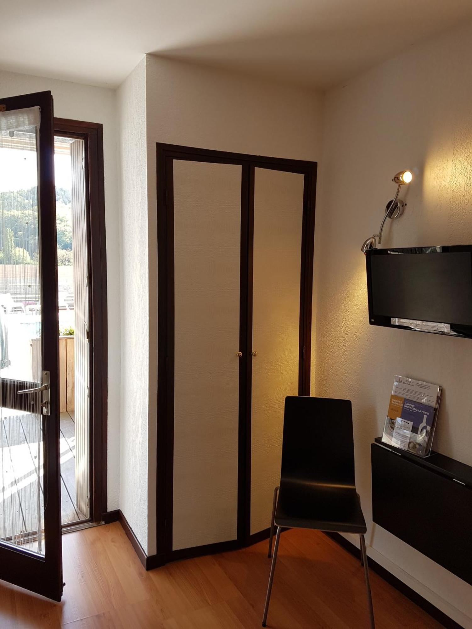 Tour-de-Faure Hotel Les Gabarres מראה חיצוני תמונה